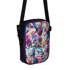 Handy Umhängetasche Surreal Kingdom – Wasserabweisend & Robust | Otto Strtwr Handytasche