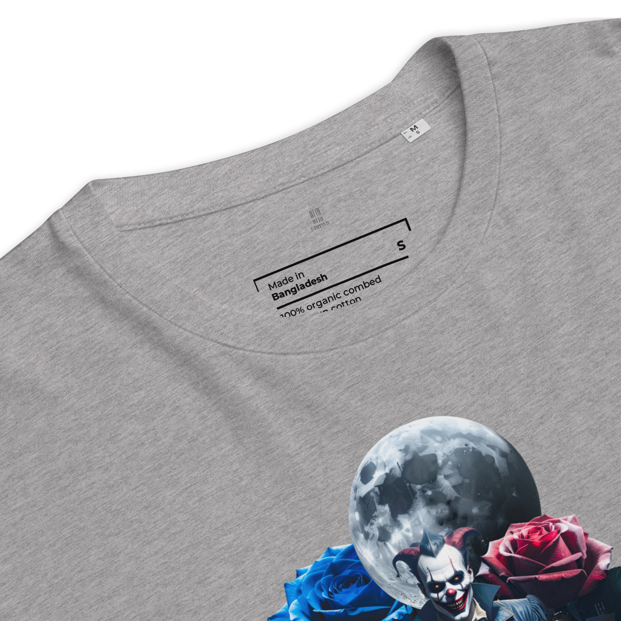 Unisex T-shirt aus Bio-baumwolle Midnight Jester – Film Noir Joker Design | Otto Strtwr